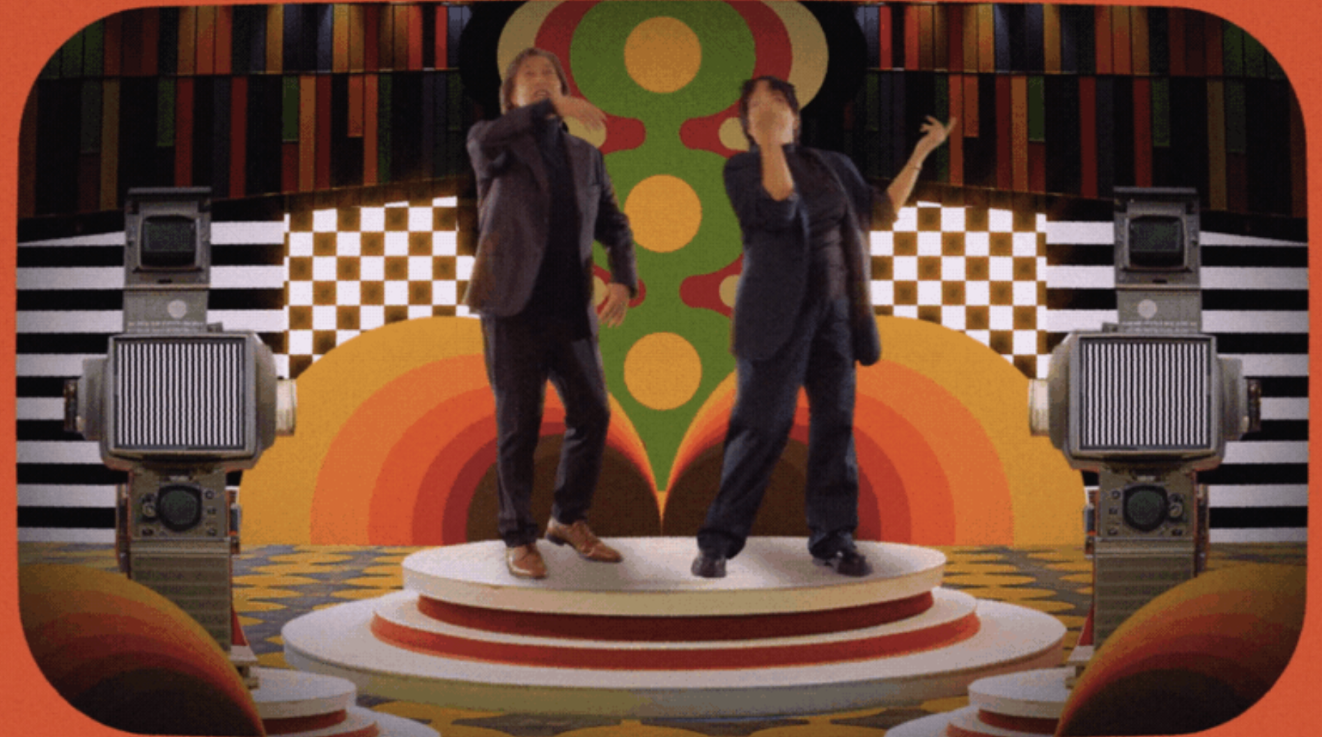 Immagine Ricchi e Poveri - Ma non tutta la vita (Videoclip)